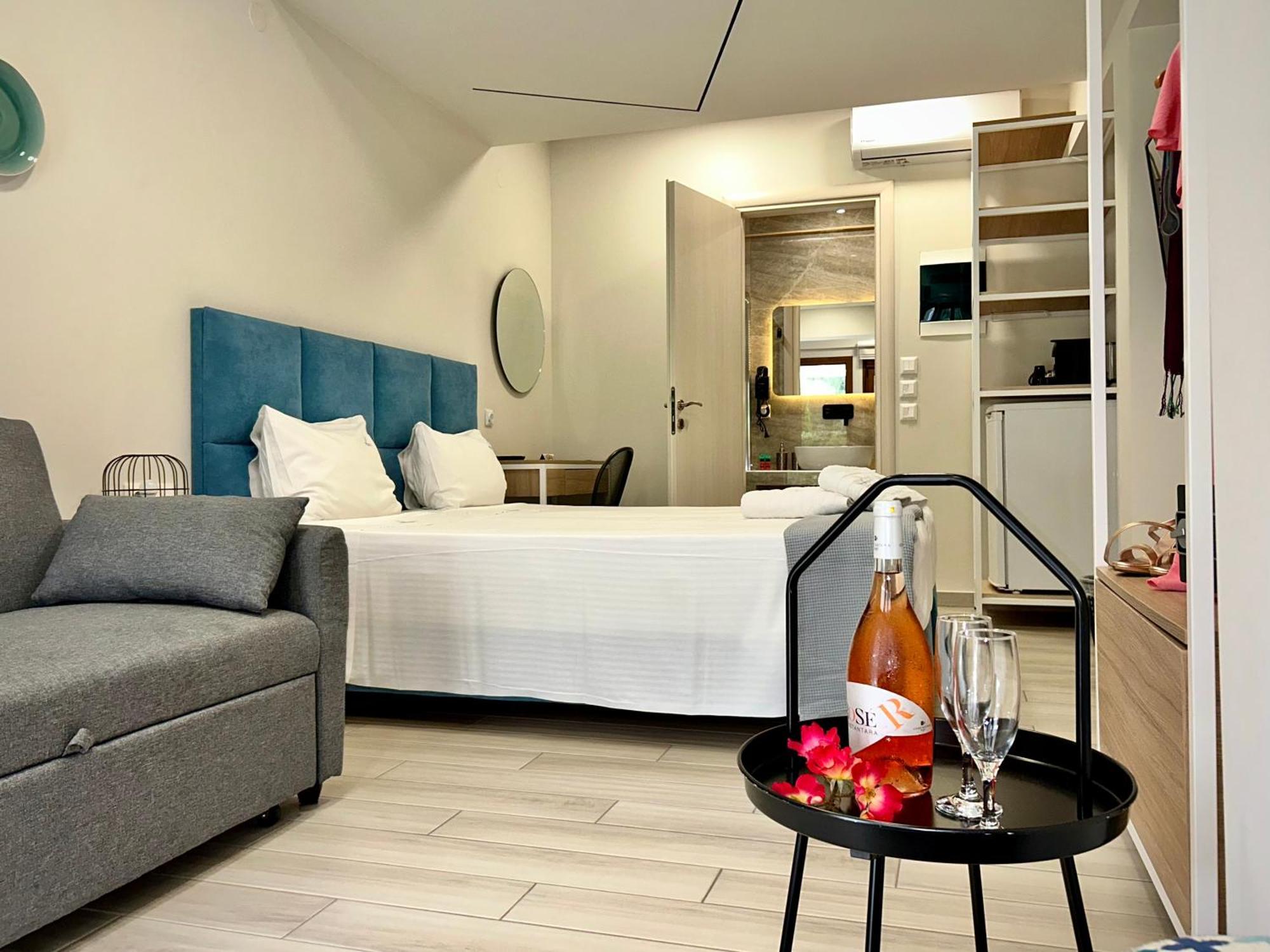 Porto Portes Suites Nea Poteidaia Exterior foto